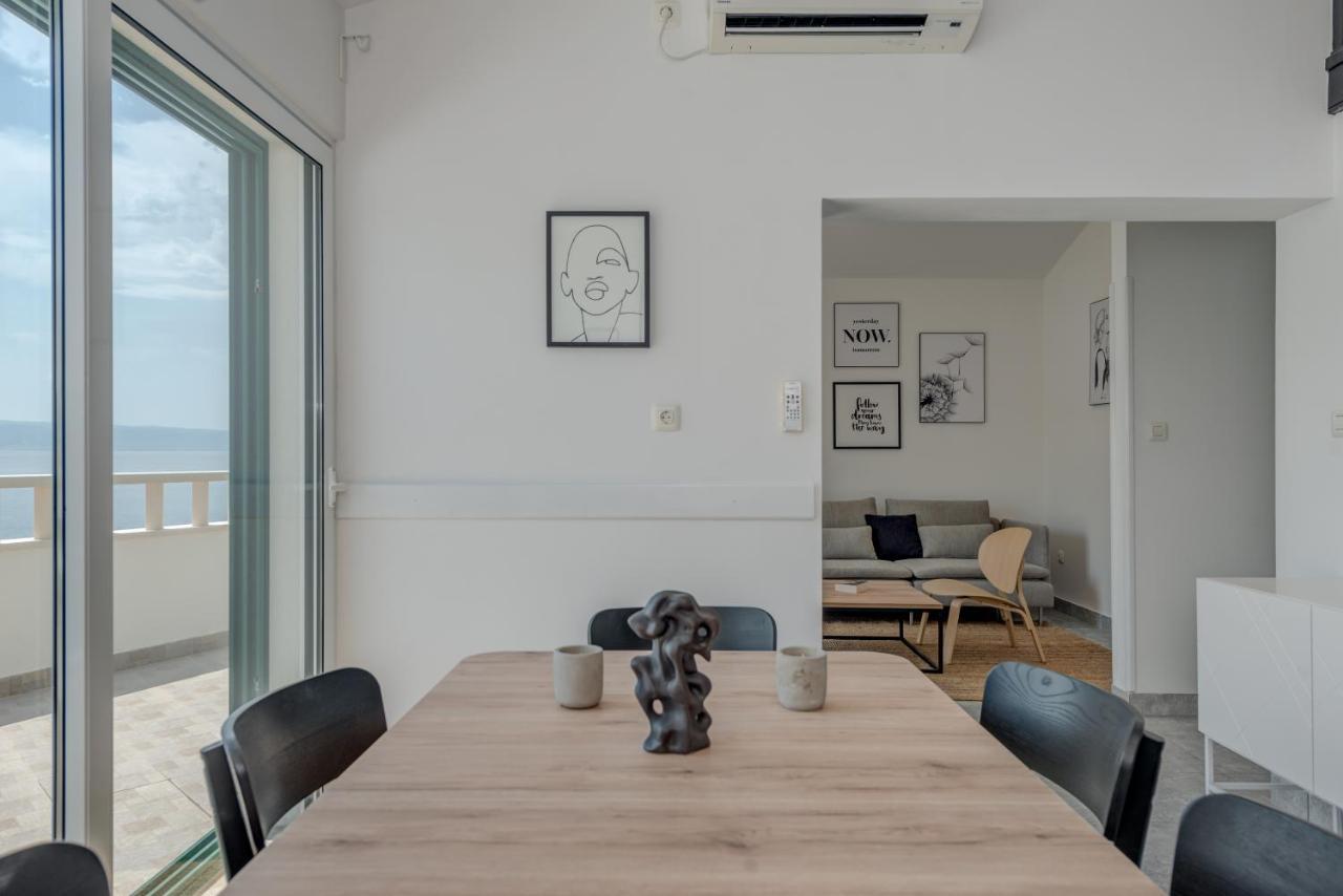 Beachfront Apartments Split Bagian luar foto